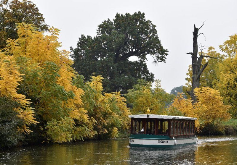 Podzimní plavba lodí Valtice